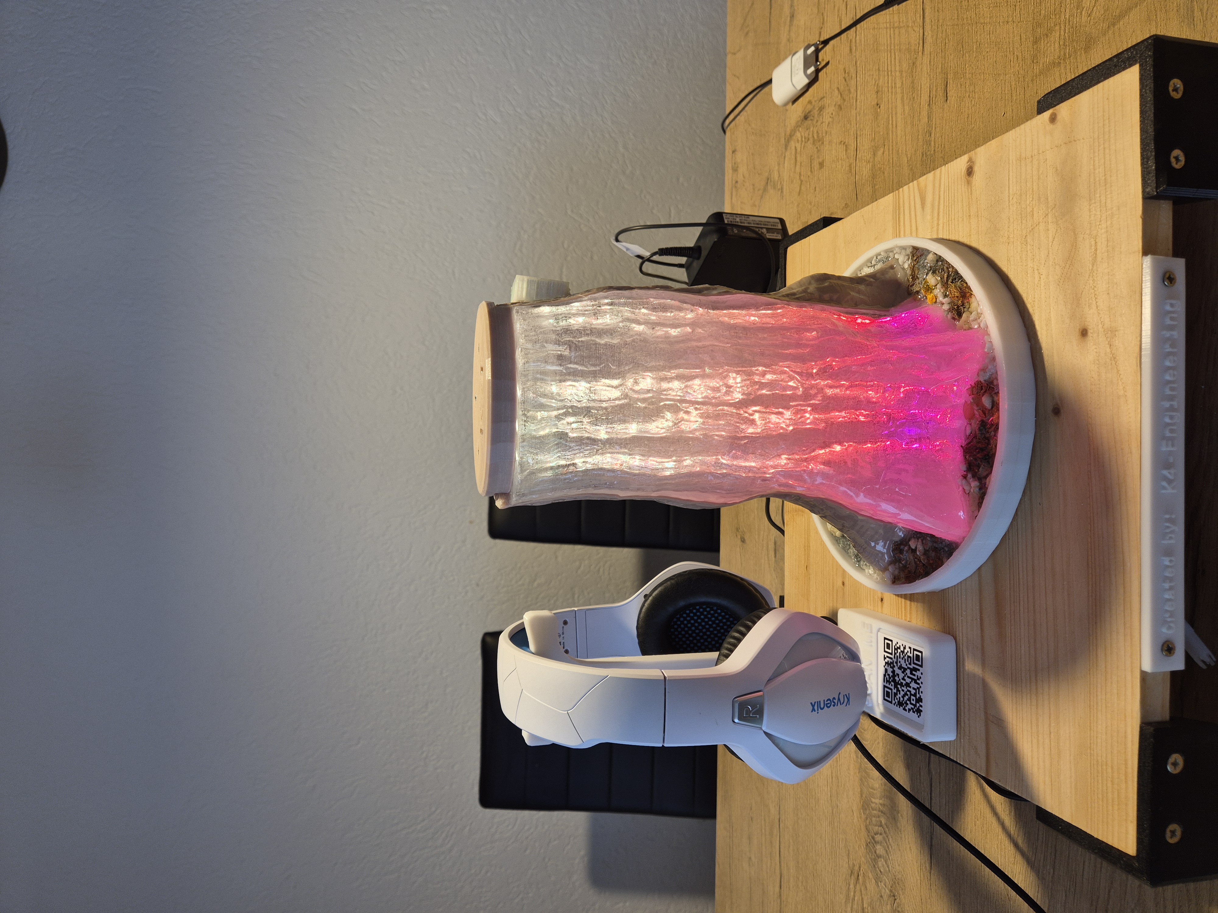 Real-time status lighting â€” the trunk glows with live tree data